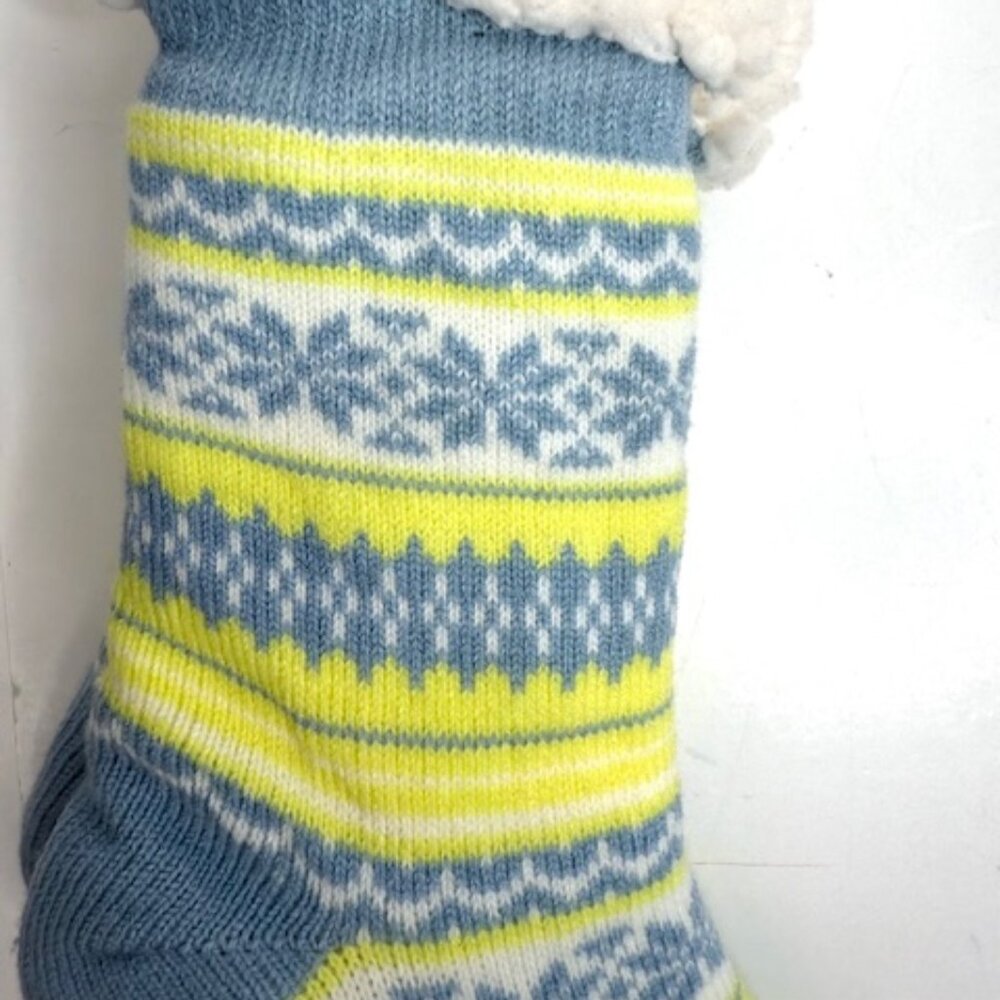Comfy Mid-Calf Sherpa-Lined Slipper Socks with Non-Slip Dots - Picture 2 of 5